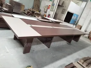 Comfrence Table (16) Seater