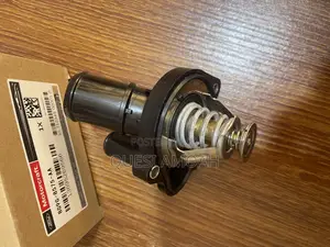 Ford Escape 2005-2012 Engine Thermostat.