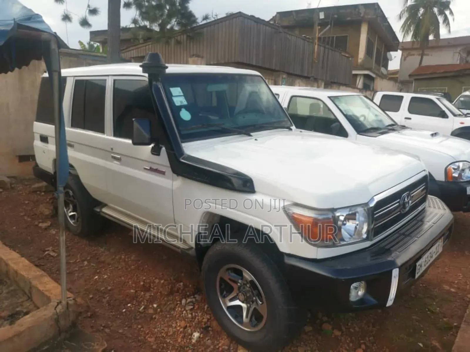 Toyota Land Cruiser 2016 White