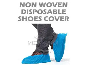 100 Disposable Shoe Covers - Blue