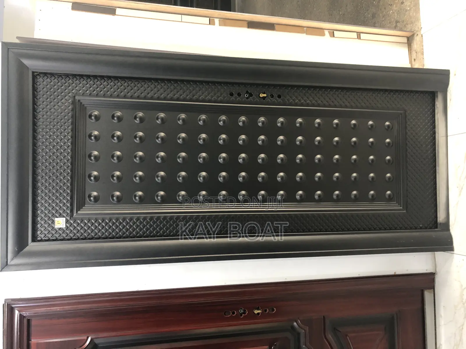 A Spot-Shape Like Door