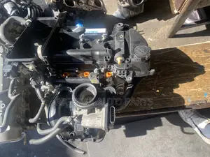 Toyota Vitz 2009,2010 Engine Head 3 Plugs