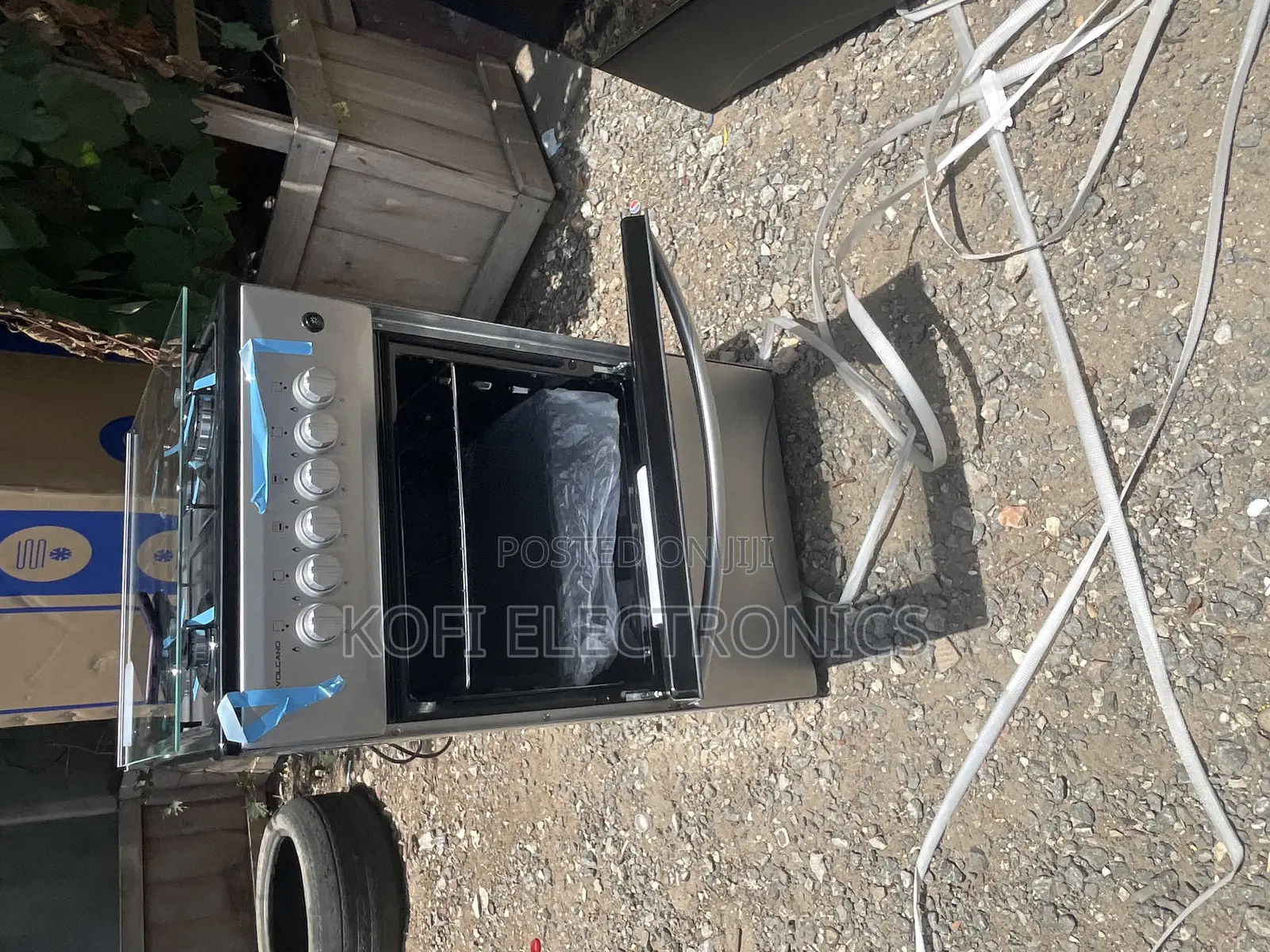 Built in Regulator Volcano Burner Gas Cooker - 50x50cm