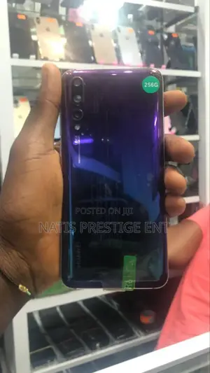New Huawei P20 Pro 128 GB Black