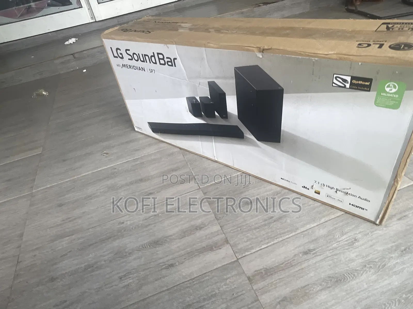 Reliable 580watts LG SP7R Soundbar With Rear Speakers