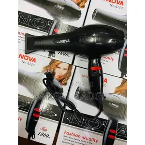 Nova Professional Hair Straightener