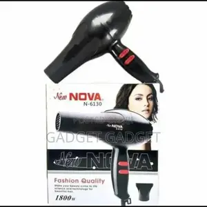 Nova Professional Hair Straightener