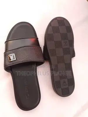 Zara Men Casual Slippers Brown