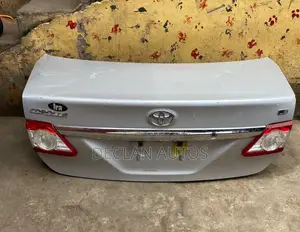 Toyota Corolla 2010 - 2013 Boot