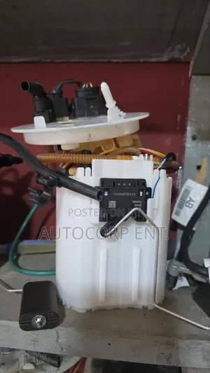 Jaguar XE (X760) Fuel Pump