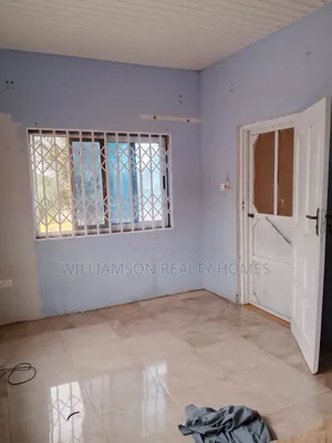3bdrm Apartment in Community 18 Area, Spintex for rent