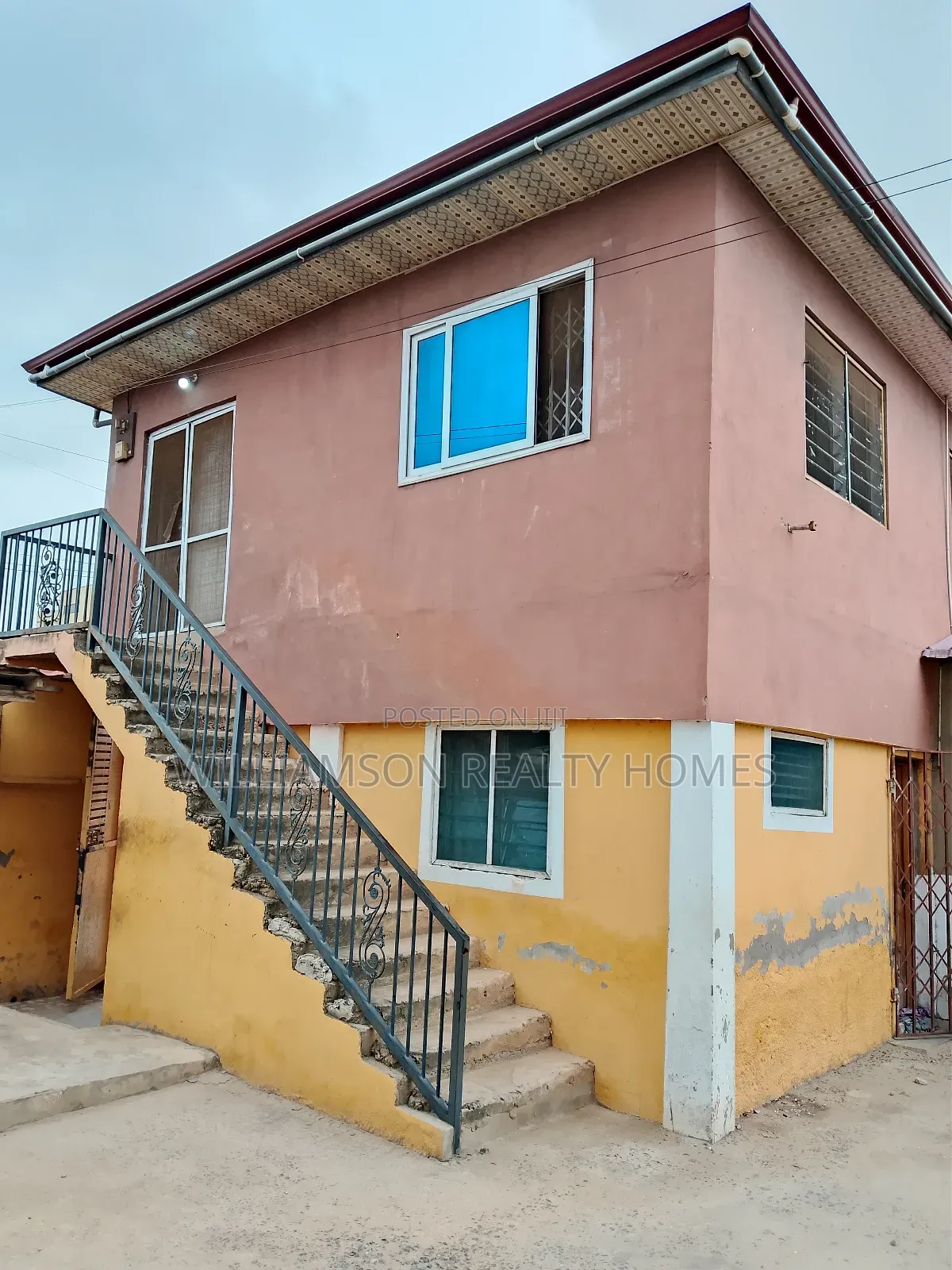 3bdrm Apartment in Community 18 Area, Spintex for rent