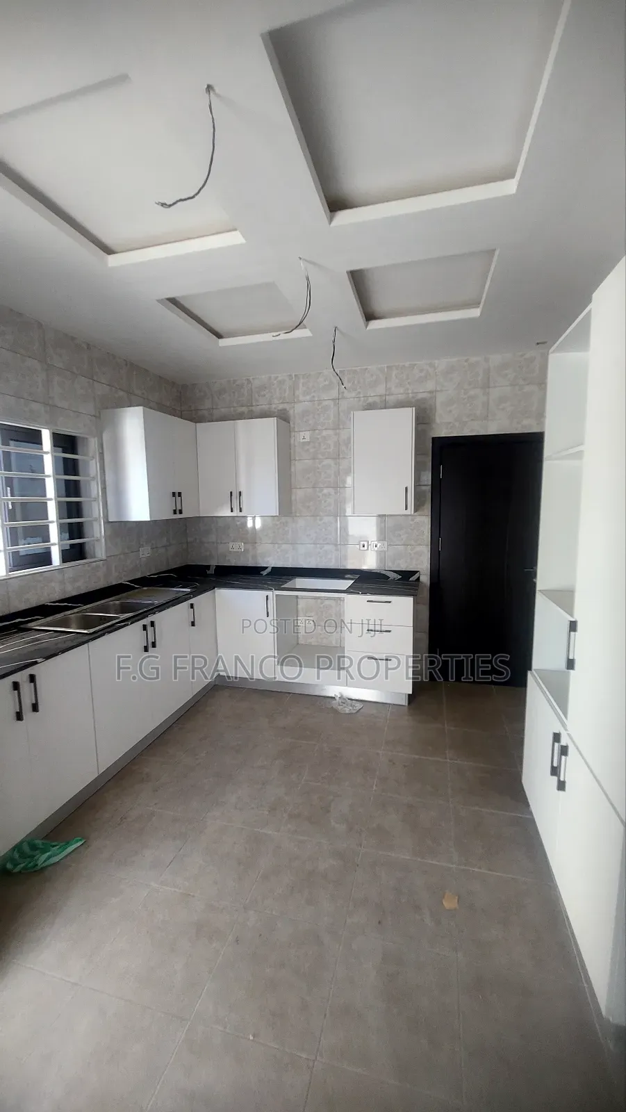 4bdrm House in Kg. Franco, Sakumono for sale