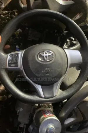 Original Toyota Vitz Steering Wheel Available for All Cars