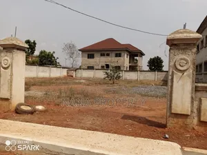 8bdrm Mansion in Valley View Area for sale