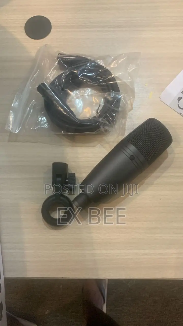 Behringer Umc22 Studio Recording Set