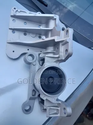 Nissan Qashqai/Sentra Engine Seat (1pc)