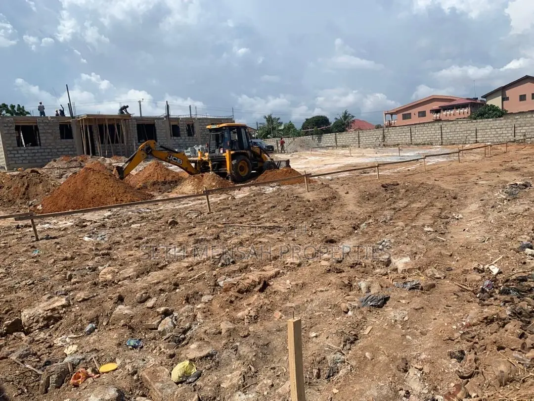 One Plot of Land for Sale at Pillar2