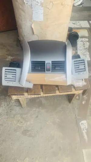 Toyota Corolla 2010 Vent ( Set )