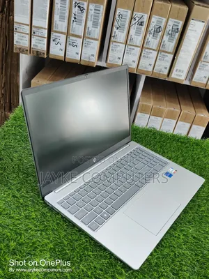 New Laptop HP 15 16GB Intel Core I5 SSD 1T