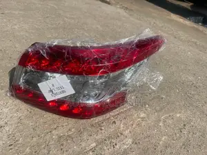 Nissan Sentra 2014 to 205 Taillights
