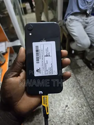 New Apple iPhone XR 64 GB Black