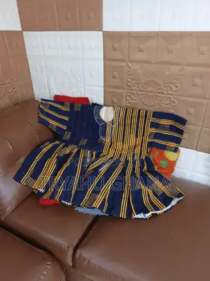 Experience the Richness of Ghanaian Heritage Hand-Made Smock
