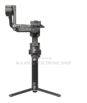 DJI RS 4 Pro Combo Handheld Gimbal Stabiliser