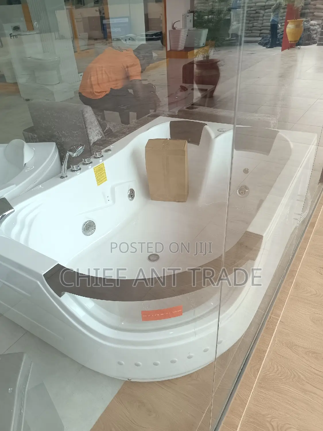 Bluetooth Massaging Jacuzzi Bath. TLP-665