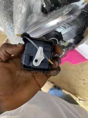 Honda Civic 2016-2021 Fuel Lid Actuator Gas Door