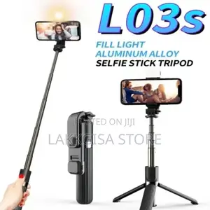 Selfie Stick Tripod With Light