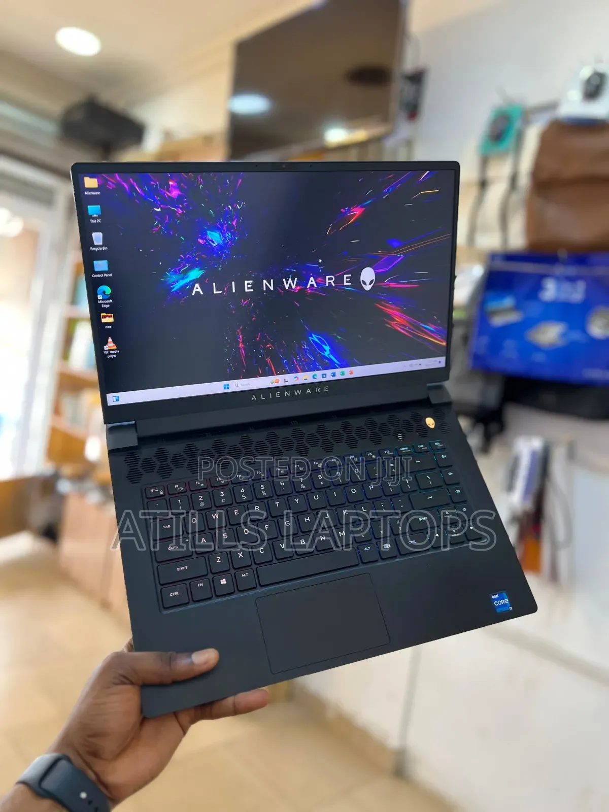 Laptop Alienware Area-51m 16GB Intel Core I7 SSD 1.5T