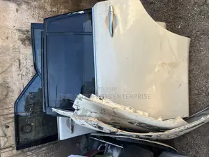 Infiniti QX56 2018 Doors , Booth,And Fenders