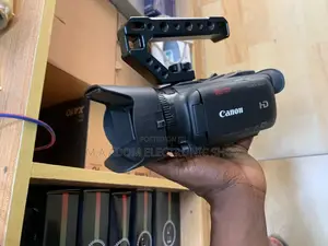 Canon Newly in Stock LEGRIA G40