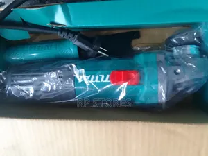 Total Angle Grinder 900w