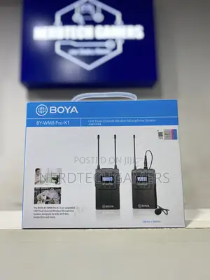 BOYA by-Wm8 Pro Dual-Channels Lavalier Wireless