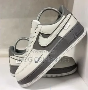 Quality Nike Sneakers Footwear With Box