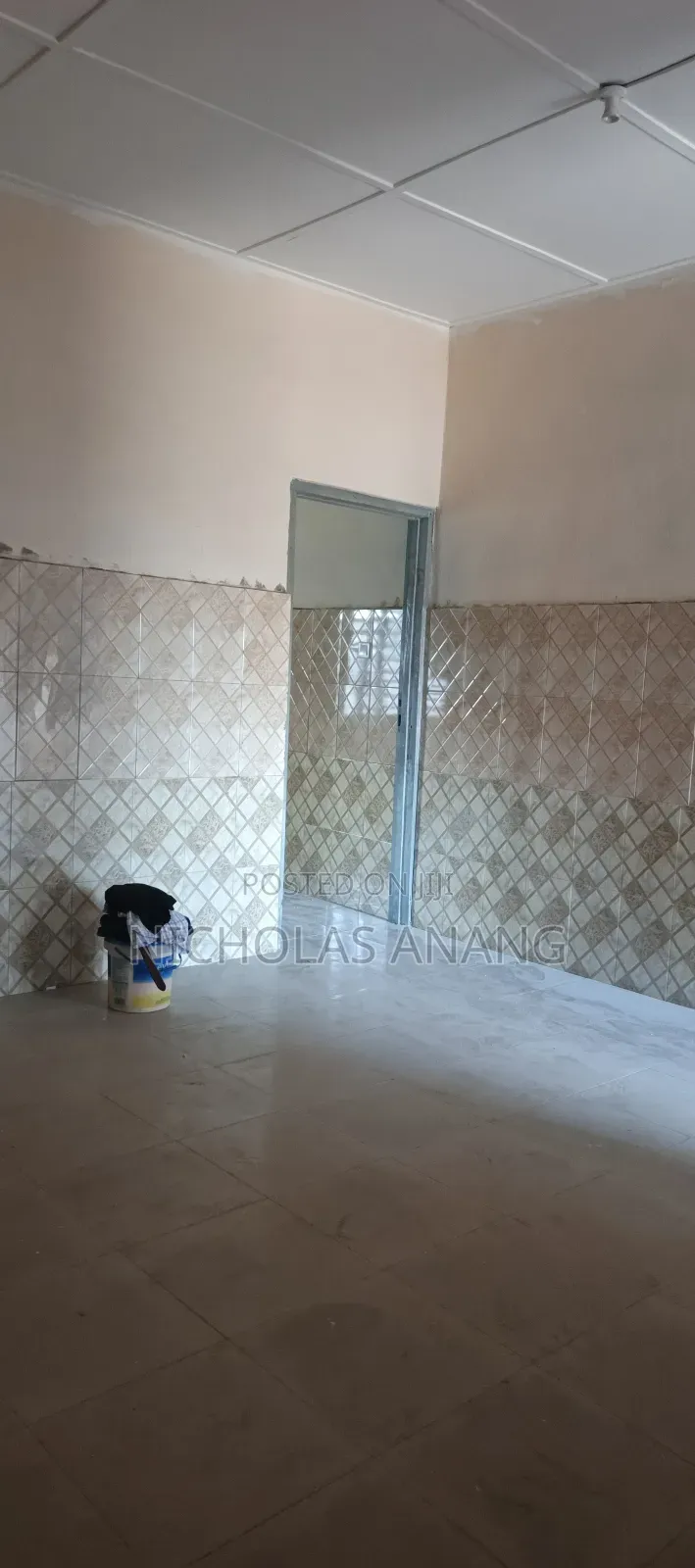 1bdrm Apartment in Dorns Properties, New Town for rent