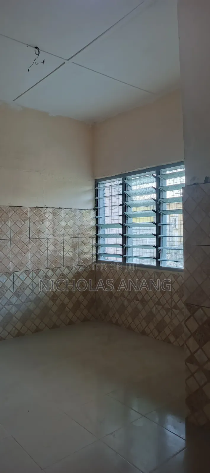 1bdrm Apartment in Dorns Properties, New Town for rent