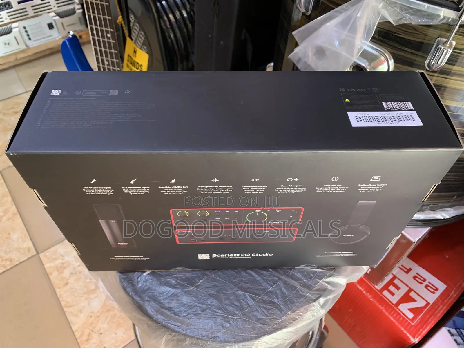 Focusrite Scarlett 2i2 Studio 4th Generation
