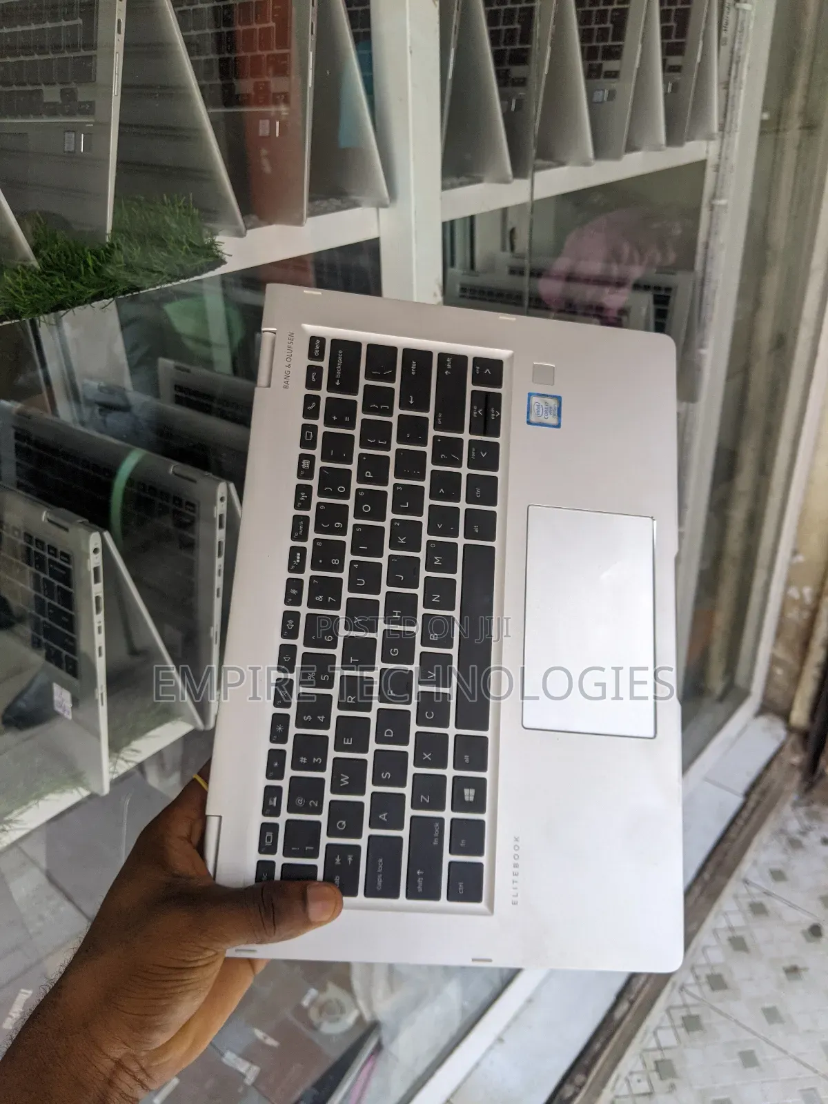 New Laptop HP EliteBook X360 1030 G2 8GB Intel Core I5 SSD 256GB