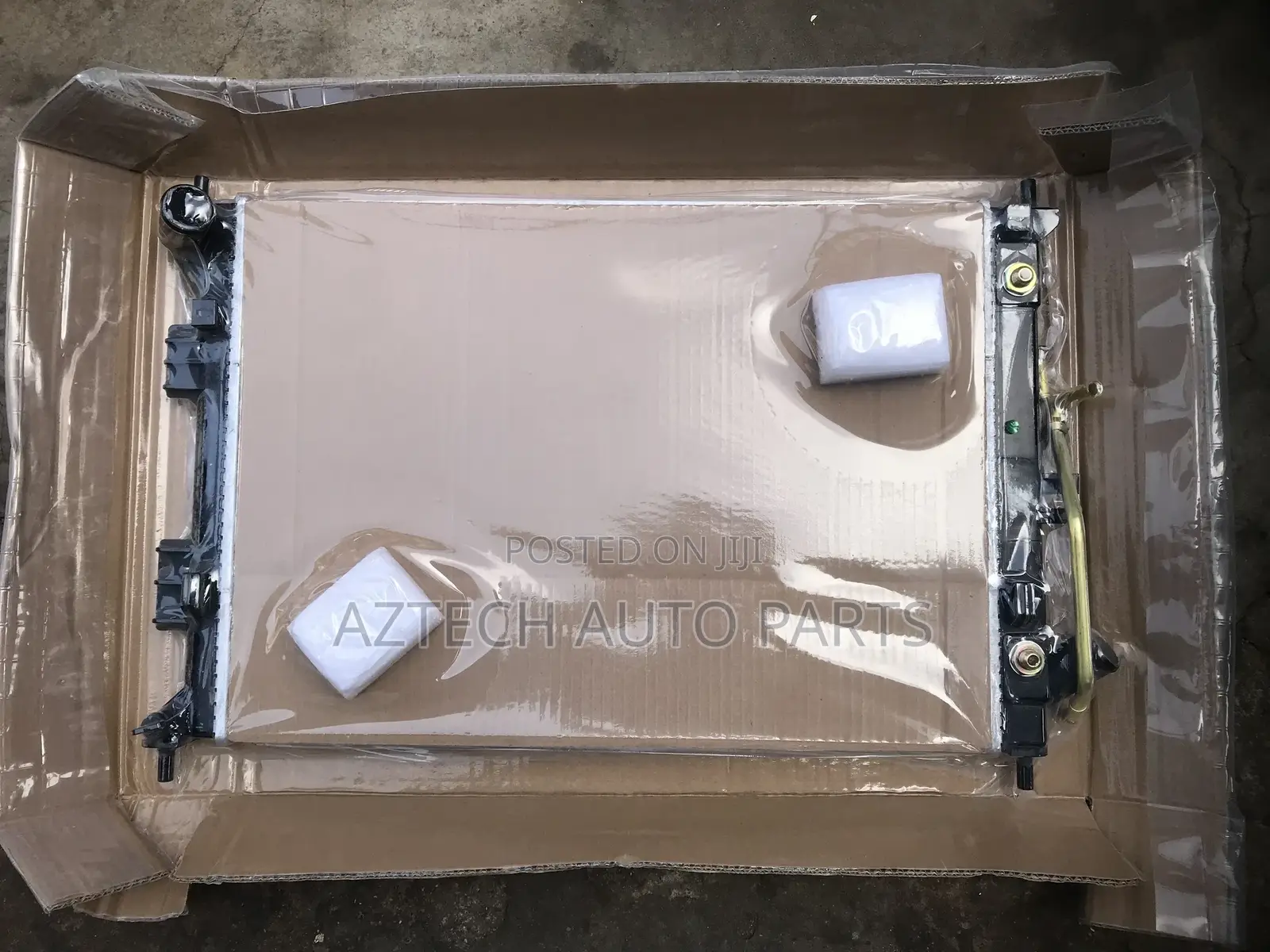 Hyundai Elantra 2011,2012,2013 Radiator Tank