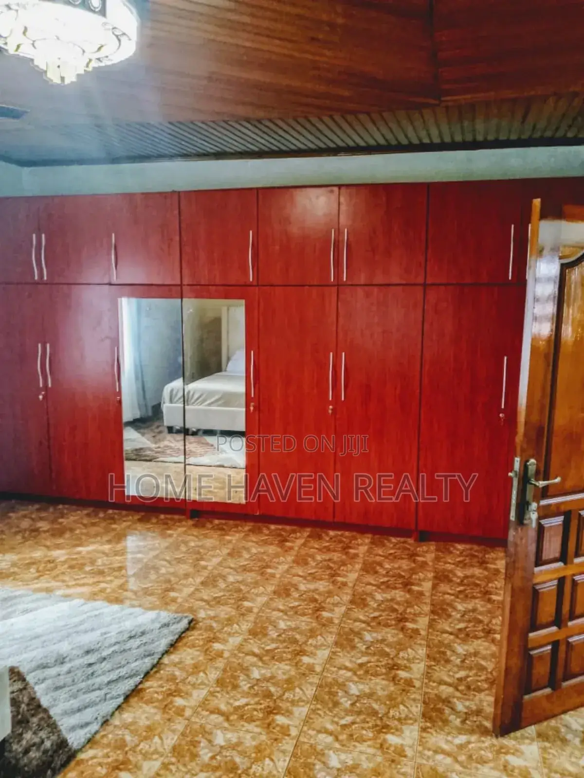 Furnished 5bdrm House in Westland for rent