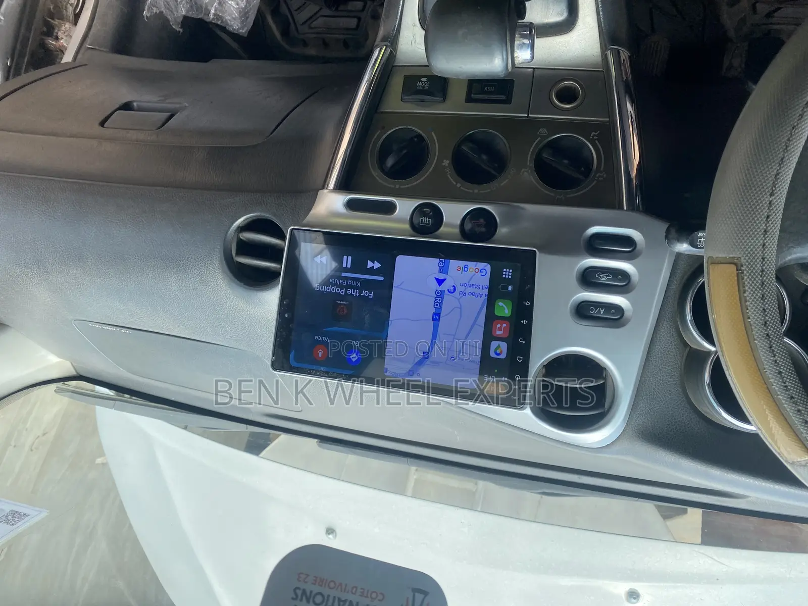 Toyota Matrix Carplay Android Auto Screen