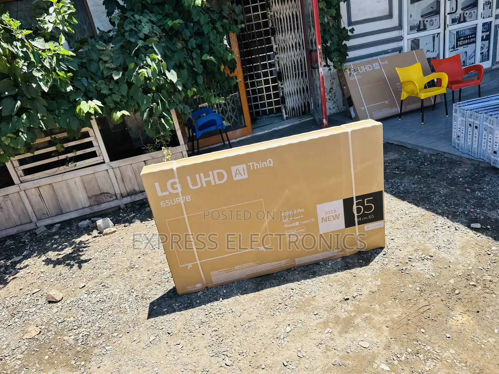 Experience Every Detail UHD Smart LG 65”UR73