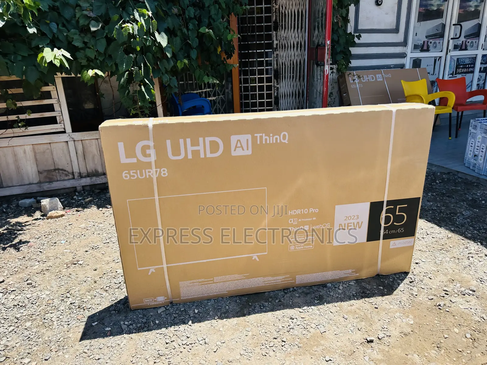 Compact Yet Powerful UHD Smart Lg 65”UR73