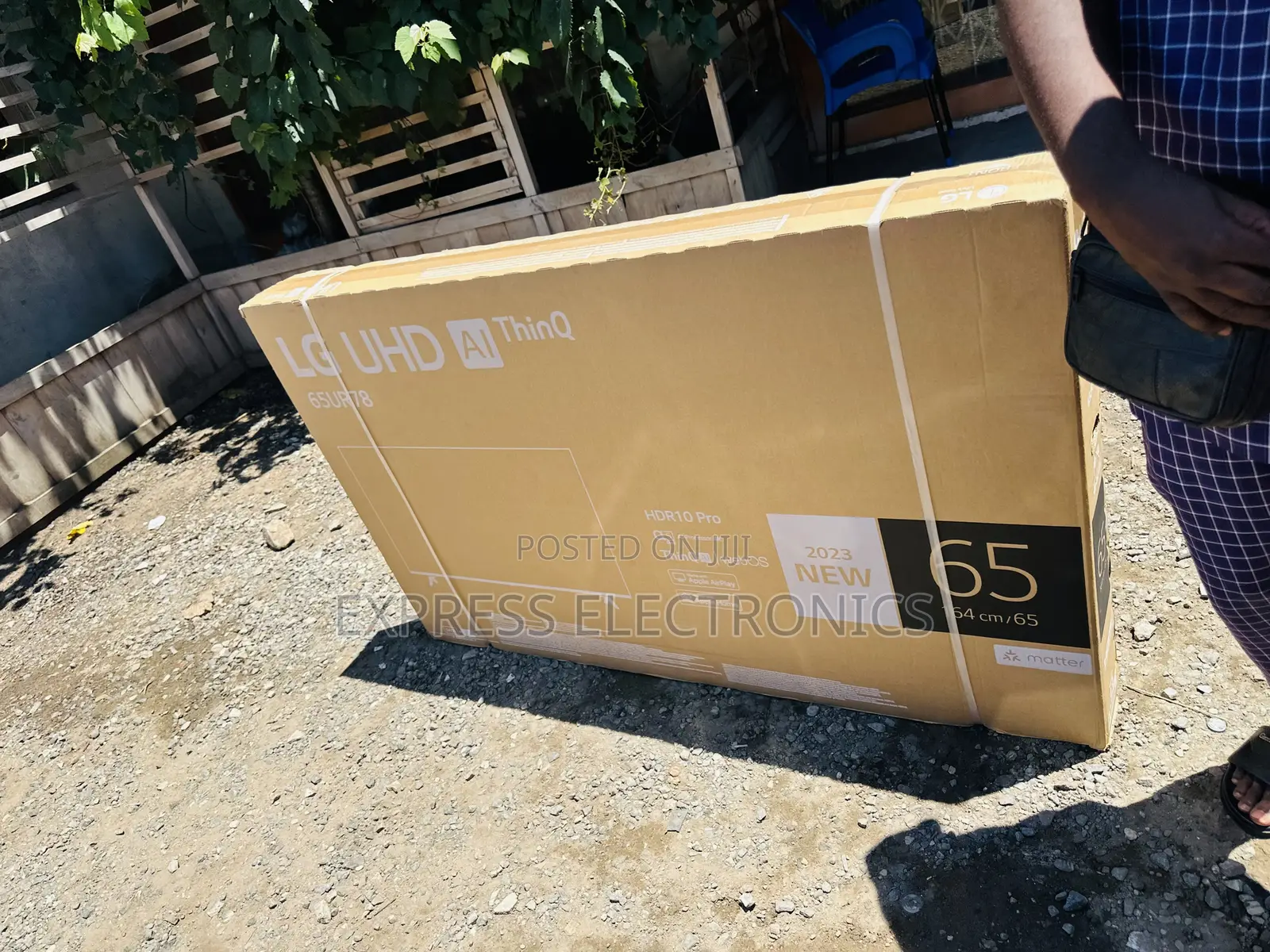 The Perfect 65”UR73 UHD Smart Entertainment Hub Lg