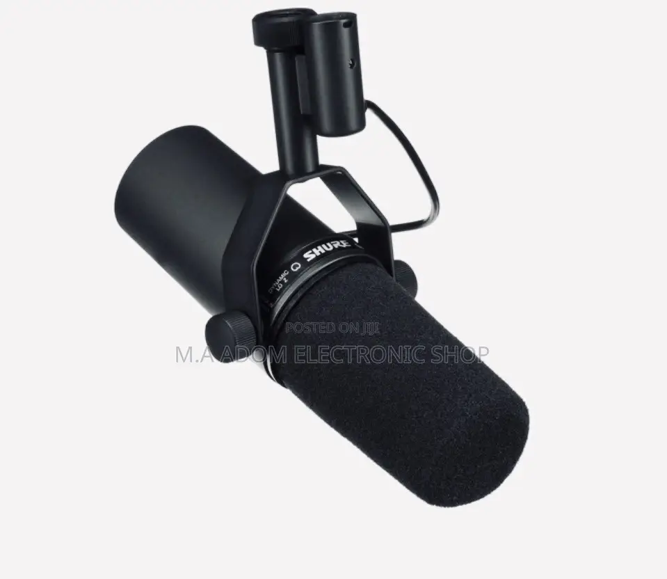 Shure SM7B Dynamic Vocal Microphone