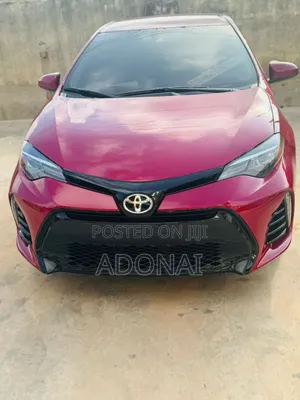 Executive Toyota Corolla Le