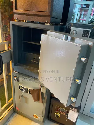 Quality Fireproof Money Safe (Open Front)